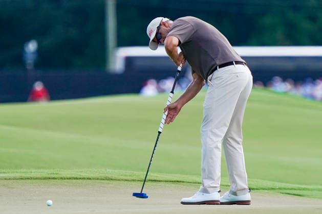 August 30, 2026, Atlanta, Georgia, USA: Adam Scott (AUS) putts the 8th green during the final round of the 2026 TOUR Championship at East Lake Golf Club. PGA, Golf Herren 2026: TOUR Championship - Final Round  - ZUMAw109 20260830_fap_w109_027 Copyright: xDebbyxWongx