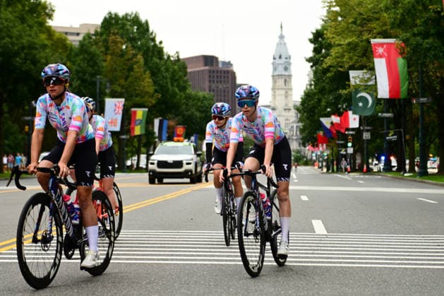 Philadelphia Cycling Classic - Women s Race Tiffany Cromwell of CANYON SRAM warms up before the Women s Philadelphia Cycling Classic on a circuit in Philadelphia, United States, on August 30, 2026. The 23km circuit features 100 km of racing across four laps between downtown Philadelphia and Manayunk. Philadephia Pennsylvania United States  Copyright: xJackxMegawx originalFilename:megaw-2026phil260830_npDDi.jpg