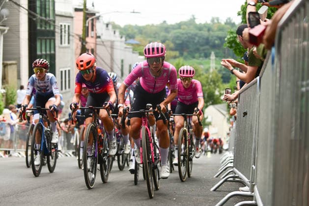 Philadelphia Cycling Classic - Women s Race Babette van der Wolf of EF Education-Oatly leads the peloton as they climb the Manayunk Wall during the Women s Philadelphia Cycling Classic on a circuit in Philadelphia, United States, on August 30, 2026. The 23km circuit features 100 km of racing across four laps between downtown Philadelphia and Manayunk. Philadephia Pennsylvania United States  Copyright: xJackxMegawx originalFilename:megaw-2026phil260830_npMAo.jpg