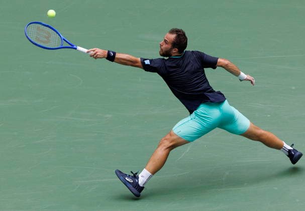 US Open tennis tournament - Day 1 Hugo Gaston of France in action against Daniil Medvedev of Russia during the Men s Singles round one of the US Open Tennis Championships at the USTA Billie Jean King National Tennis Center in Flushing Meadows, New York, USA, 30 August 2026. The 2026 US Open tournament runs from 23 August through 13 September. FLUSHING MEADOWS NEW YORK United States  Copyright: xBRIANxHIRSCHFELDx