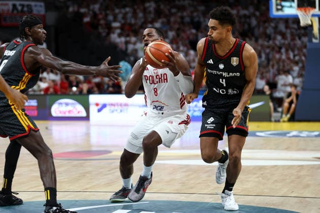 Poland V Germany - FIBA Basketball World Cup European Qualifier Group K Jordan Loyd and Maodo Lo during the FIBA Basketball World Cup European Qualifier Group K match between Poland and Germany at Ergo Arena in Gdansk, Poland, on August 30, 2026. Gdansk Poland  Copyright: xPiotrxMatusewiczx originalFilename:matusewicz-polandvg260830_np1Ay.jpg