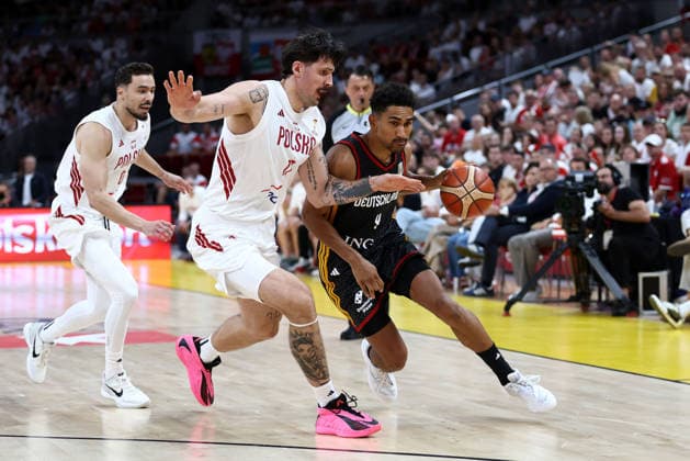 Poland V Germany - FIBA Basketball World Cup European Qualifier Group K Dominik Olejniczak and Maodo Lo play during the FIBA Basketball World Cup European Qualifier Group K match between Poland and Germany at Ergo Arena in Gdansk, Poland, on August 30, 2026. Gdansk Poland  Copyright: xPiotrxMatusewiczx originalFilename:matusewicz-polandvg260830_npqPR.jpg
