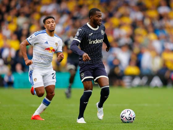 Leeds, England, 30th August 2026. Dango Ouattara of Brentford and James Justin of Leeds United during the Leeds United vs Brentford Premier League match at Elland Road, Leeds. Picture credit should read: James Baylis Sportimage EDITORIAL USE ONLY. No use with unauthorised audio, video, data, fixture lists, club league logos or live services. Online in-match use limited to 120 images, no video emulation. No use in betting, games or single club league player publications. SPI_144_JB_LEEDS_BRENTFORD SPI-4950-0144