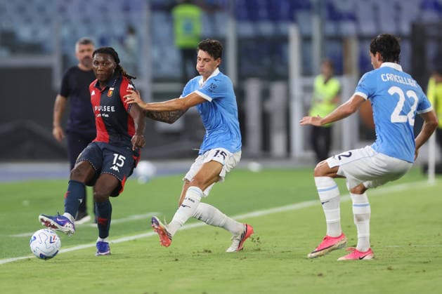 SOCCER - Serie A - SS Lazio vs. Genoa CFC Photo by IPA ABACAPRESS.COM87948029 - Rome, Italy — August 30, 2026: Brooke Norton-Cuffy (defender) of Genoa CFC battles for the ball with Romano Mussolini (defender) of Lazio during the 2026–2027 Italian Serie A – Enilive Championship soccer match between SS Lazio and Genoa CFC at the Olympic Stadium in Rome. Rome Italy  Copyright: xIPAxSport ABACAx