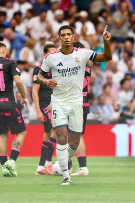ESP LaLiga EA Sports Real Madrid vs. Málaga CF Jude Bellingham of Real Madrid scores a goal and celebrates during the LaLiga EA Sports match between Real Madrid and Málaga CF played at the Bernabéu Stadium in Madrid on August 30, 2026, in Spain. Madrid, Spain. Soccer Copyright: xAgenciaxLOFx