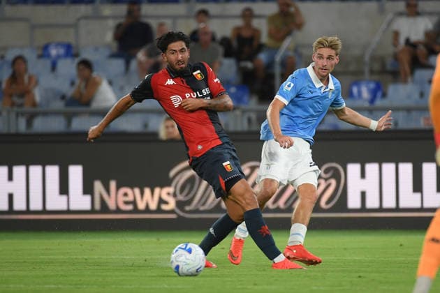 IPA87953451 - Lazio s Kenneth Taylor battles for the ball with Genoa s Mikael Egill Ellertsson during the 2026–2027 Serie A match between SS Lazio and Genoa CFC at the Olympic Stadium in Rome on August 30, 2026.  Copyright: xFabrizioxCorradetti IPAxSportx xx 87953451