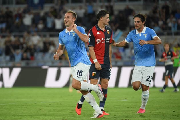 IPA87953460 - Lazio s Davide Frattesi celebrates after scoring the goal that made the score 1-0 during the 2026 2027 Italian Serie A match between SS Lazio and Genoa CFC at the Olympic Stadium in Rome on August 30, 2026.  Copyright: xFabrizioxCorradetti IPAxSportx xx 87953460