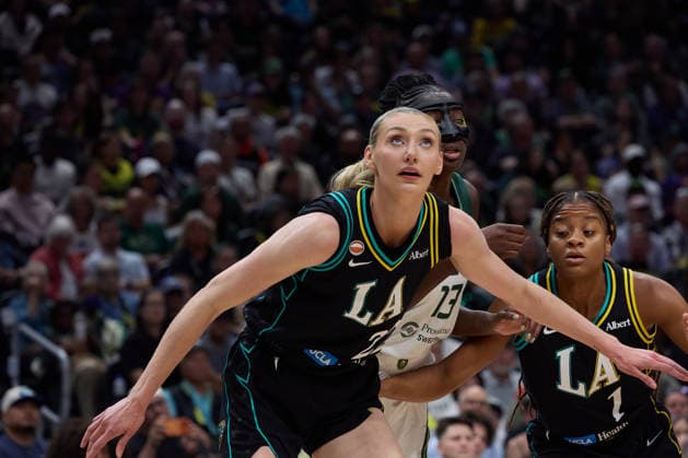 August 30, 2026, Seattle, Washington, USA: Los Angeles Sparks forward CAMERON BRINK (22) looks to the rim in the first quarter of the WNBA, Basketball Damen, USA match between the Seattle Storm and Los Angeles Sparks at Climate Pledge Arena in Seattle. Seattle USA - ZUMAd218 20260830_zsp_d218_001 Copyright: xRichardxDizonx