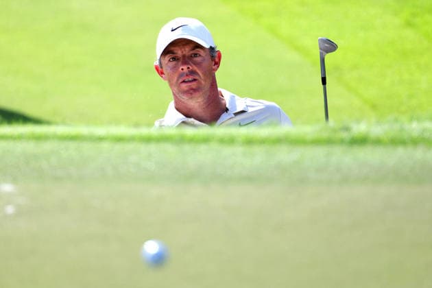 ATLANTA, GA - AUGUST 30: Rory McIlroy of Northern Ireland hits out of the the 18th hole bunker during the fourth and final round of the PGA, Golf Herren Tour Championship on August 30, 2026 at East Lake Golf Club in Atlanta, Georgia. (Photo by David J. Griffin Icon Sportswire) GOLF: AUG 30 PGA Tour Championship EDITORIAL USE ONLY Icon9532608301168