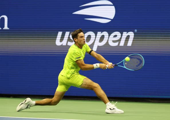 August 30, 2026, New York City, New York, USA: MARIANO NAVONE of Argentina during the match against N. Djokovic of Serbia in the first round of Grand Slam tournament US Open. New York, USA. New York City USA - ZUMAc278 20260830_zsp_c278_008 Copyright: xMarcinxCholewinskix