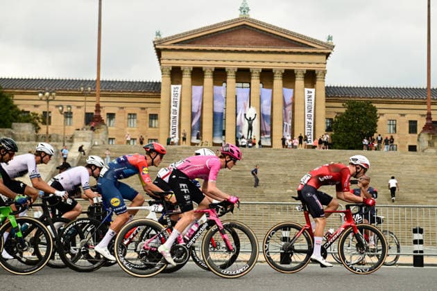 Philadelphia Cycling Classic - Men s Race Riders pass the Philadelphia Museum of Art during the Men s Philadelphia Cycling Classic on a circuit in Philadelphia, United States, on August 30, 2026. The 23km circuit features 200 km of racing across four laps between downtown Philadelphia and Manayunk. Philadelphia Pennsylvania United States  Copyright: xJackxMegawx originalFilename:megaw-2026phil260830_npus5.jpg