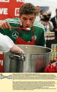 Football, EURO 2012, Thomas Mueller Sponsorship appointment REWE