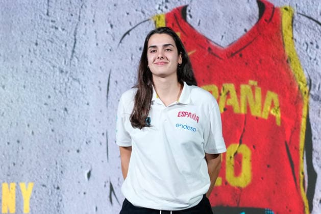 August 31, 2026, Madrid, Madrid, Spain: Paula Ginzo of Spain attends during the farewell ceremony for the Spanish women s national basketball team ahead of the 2026 FIBA Women s Basketball World Cup in Berlin, at Endesa Headquarters on August 31, 2026, in Madrid, Spain. Madrid Spain - ZUMAa181 20260831_zaa_a181_004 Copyright: xDennisxAgyemanx