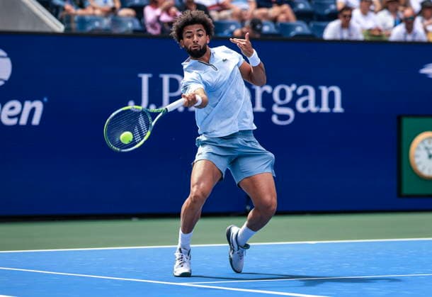 US Open tennis tournament - Day 2 Arthur Fils of France in action against Stefanos Tsitsipas of Greece during the Men s Singles first round tennis match of the US Open Tennis Championships, in Flushing Meadows, New York, USA, 31 August 2026. FLUSHING MEADOWS NEW YORK United States  Copyright: xCRISTOBALxHERRERA-ULASHKEVICHx