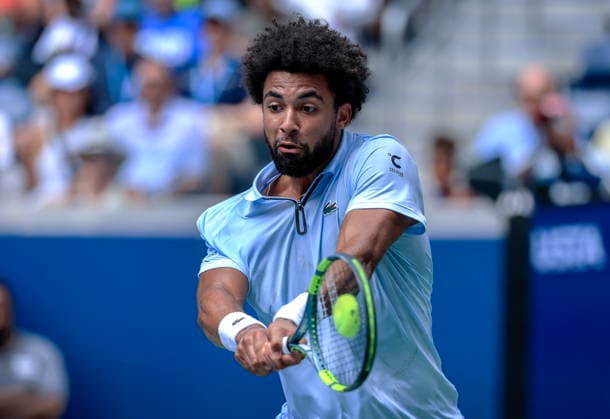 US Open tennis tournament - Day 2 Arthur Fils of France in action against Stefanos Tsitsipas of Greece during the Men s Singles first round tennis match of the US Open Tennis Championships, in Flushing Meadows, New York, USA, 31 August 2026. FLUSHING MEADOWS NEW YORK United States  Copyright: xCRISTOBALxHERRERA-ULASHKEVICHx