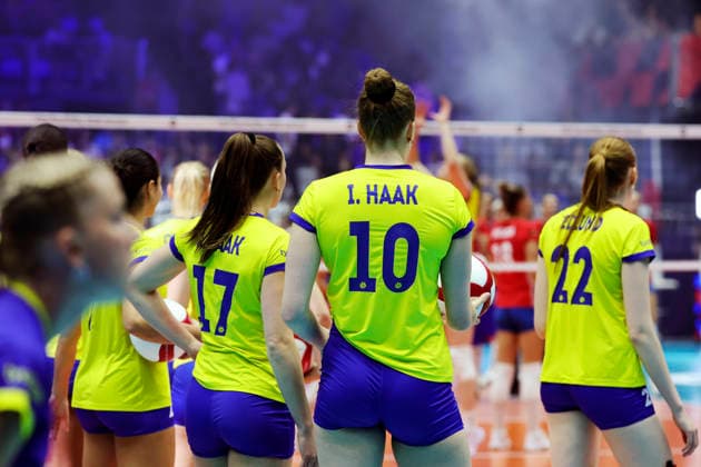 BRNO, CZECH REPUBLIC 20260831 Sweden s Anna Haak and Isabelle Haak before the round of 16 match of the Women s Volleyball European Championship between the Czech Republic and Sweden in Brno, Czech Republic BRNO CZECH REPUBLIC x9200x  Copyright: xAdamxIhse TTx EURO VOLLEYBALL CHAMPIONSHIP 2026 CZECH REPUBLIC-SWEDEN