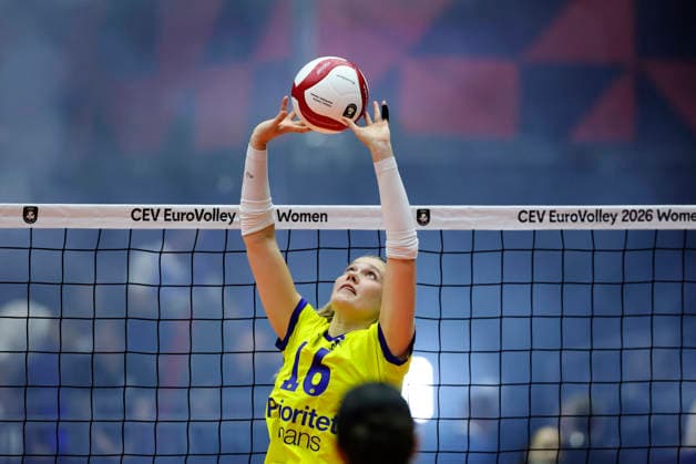 BRNO, CZECH REPUBLIC 20260831 Sweden s Vilma Julevik warms up during the round of 16 match in the Women s European Volleyball Championship between the Czech Republic and Sweden in Brno, Czech Republic BRNO CZECH REPUBLIC x9200x  Copyright: xAdamxIhse TTx VOLLEYBOLL-EM 2026 TJECKIEN-SVERIGE