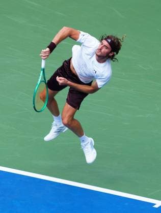 Stefanos Tsitsipas in first round action 2026 US Open, Day Two, USTA Billie Jean King National Tennis Center, New York, USA - 31 Aug 2026New York USTA Billie Jean King National T New York (NY) United States of America EDITORIAL USE ONLY No use with unauthorised audio, video, data, fixture lists, club league logos or live services. Online in-match use limited to 120 images, no video emulation. No use in betting, games or single club league player publications.  Copyright: xJavierxGarcia Shutterstockx 17124548j