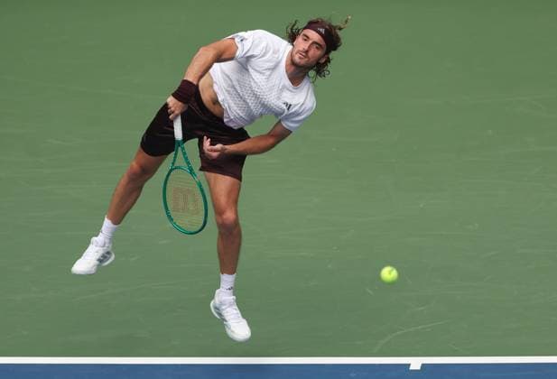 Stefanos Tsitsipas of Greece in action 2026 US Open, Day Two, USTA Billie Jean King National Tennis Center, New York, USA - 31 Aug 2026New York USTA Billie Jean King National T New York (NY) United States of America EDITORIAL USE ONLY No use with unauthorised audio, video, data, fixture lists, club league logos or live services. Online in-match use limited to 120 images, no video emulation. No use in betting, games or single club league player publications.  Copyright: xEllaxLing Shutterstockx 17124549y