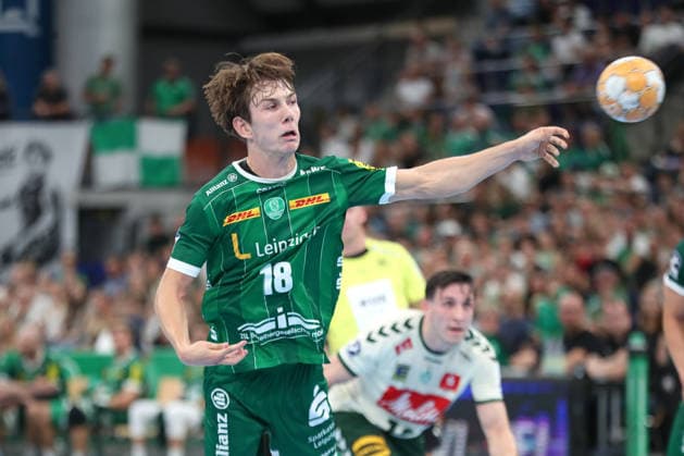 Handball, HBL2: SC DHfK Leipzig vs. GWD Minden, August 31, 2026. Staffan Peter 18; SC DHfK Leipzig takes a seven-meter throw. Handball, 2nd Bundesliga, 2026–2027 season, Matchday 1: SC DHfK Leipzig vs. GWD Minden on August 31, 2026, at the Quarterback Immobilien Arena Leipzig Copyright: xBEAUTIFULxSPORTS JanxKaeferx