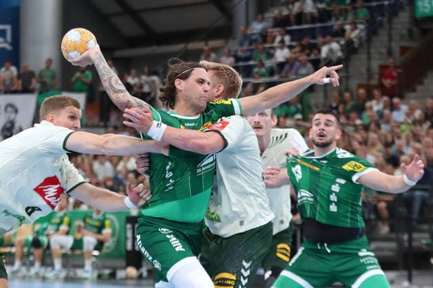 Handball, HBL2: SC DHfK Leipzig vs. GWD Minden, August 31, 2026—Dean Bombac 44; SC DHfK Leipzig has to fight its way through. Handball, 2nd Bundesliga, 2026–2027 season, Matchday 1: SC DHfK Leipzig vs. GWD Minden on August 31, 2026, at the Quarterback Immobilien Arena Leipzig Copyright: xBEAUTIFULxSPORTS JanxKaeferx