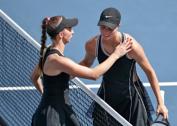 L R Tamara Korpatsch congratulates the winner, Lilli Tagger (AUT), at the U.S. Open Championships, Billie Jean King National Tennis Center, Flushing Meadows, New York, USA Copyright: xJuergenxHasenkopfx