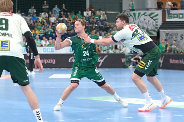 Handball, HBL2: SC DHfK Leipzig vs. GWD Minden, August 31, 2026; Blaer Hinriksson 24; SC DHfK Leipzig is led by Mika Sajenev 21, GWD Minden is on the ropes Handball, 2nd Bundesliga, 2026–2027 season, Matchday 1: SC DHfK Leipzig vs. GWD Minden on August 31, 2026, at the Quarterback Immobilien Arena Leipzig Copyright: xBEAUTIFULxSPORTS JanxKaeferx