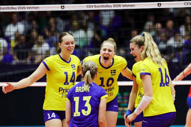 BRNO, CZECH REPUBLIC 20260831 Sweden s Hanna Hellvig, Isabelle Haak, and Vilma Julevik celebrate during the round of 16 match in the Women s European Volleyball Championship between the Czech Republic and Sweden in Brno, Czech Republic BRNO CZECH REPUBLIC x9200x  Copyright: xAdamxIhse TTx VOLLEYBOLL-EM 2026 TJECKIEN-SVERIGE