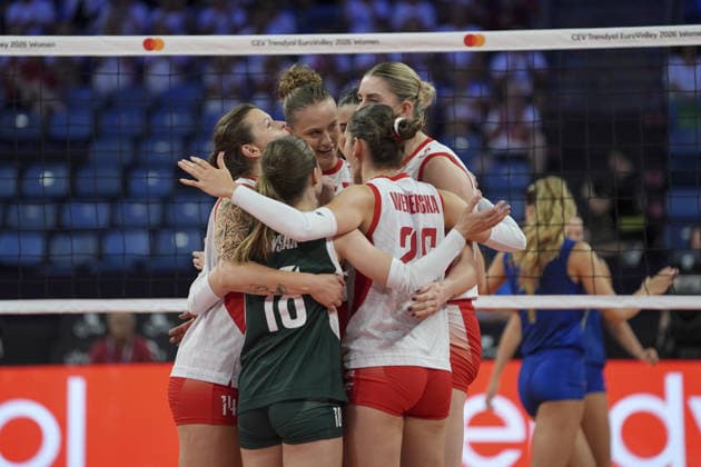Poland v Portugal - CEV EuroVolley 2026 ISTANBUL, TURKIYE - AUGUST 31: Players of Poland celebrate after a point during the 2026 CEV Women s European Volleyball Championship Round of 16 match between Poland and Portugal at Sinan Erdem Sports Hall in Istanbul, Turkiye, on August 31, 2026. Beyza Comert Anadolu Istanbul Turkey. Editorial use only. Please get in touch for any other usage.  Copyright: x2026xAnadoluxBeyzaxComertx