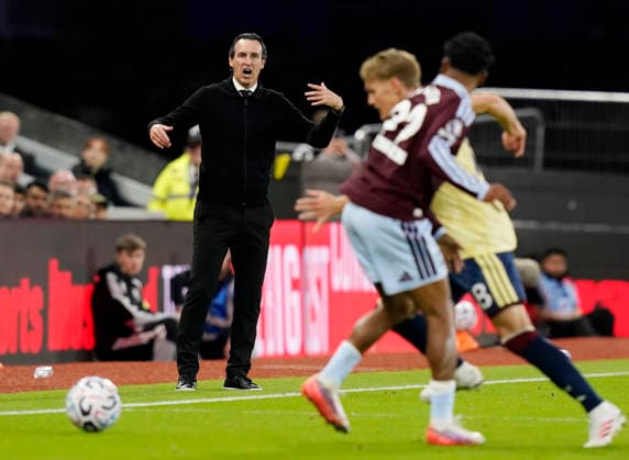 Birmingham, England, 31st August 2026. Unai Emery head coach of Aston Villa during the Aston Villa vs Arsenal Premier League match at Villa Park, Birmingham. Picture credit should read: Andrew Yates Sportimage EDITORIAL USE ONLY. No use with unauthorised audio, video, data, fixture lists, club league logos or live services. Online in-match use limited to 120 images, no video emulation. No use in betting, games or single club league player publications. SPI_022_AY_Villa_Arsenal SPI-4946-0022