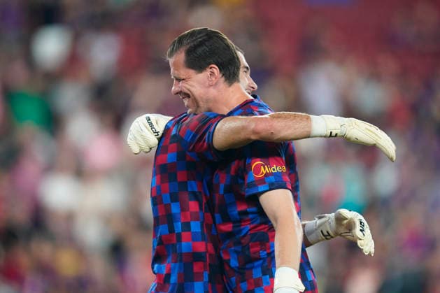 Joan Garcia and Wojciech Szczesny of FC Barcelona, Barca Copyright: xx PS_2627_BAR_RAY_009