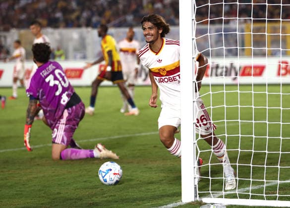 IPA87981045 - August 31, 2026 Lecce vs. Roma (Serie A) Sports; Soccer; Matchday 2& xD;In the photo: Mora celebrates& xD;(Photo by Gino Mancini)  Copyright: xGinoxMancini IPAxSportx xx 87981045