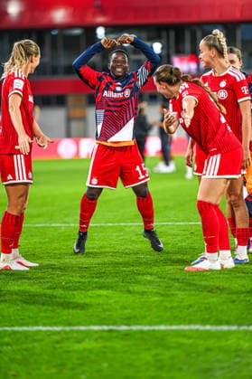 31.08.2026, München, Deutschland. Google Pixel Frauen-Bundesliga: FC Bayern München Frauen gegen 1. FSV Mainz 05 Frauen am FC Bayern Campus. Erstes Heimspiel des FC Bayern München in der Saison 2026 27. Bernadette Amani (FC Bayern Frauen) *** August 31, 2026, Munich, Germany Google Pixel Women s Bundesliga: FC Bayern Munich Women vs. 1. FSV Mainz 05 Women at the FC Bayern Campus FC Bayern Munich s first home game of the 2026–27 season Bernadette Amani FC Bayern Women