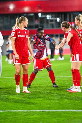 31.08.2026, München, Deutschland. Google Pixel Frauen-Bundesliga: FC Bayern München Frauen gegen 1. FSV Mainz 05 Frauen am FC Bayern Campus. Erstes Heimspiel des FC Bayern München in der Saison 2026 27. Bernadette Amani (FC Bayern Frauen) *** August 31, 2026, Munich, Germany Google Pixel Women s Bundesliga: FC Bayern Munich Women vs. 1. FSV Mainz 05 Women at the FC Bayern Campus FC Bayern Munich s first home game of the 2026–27 season Bernadette Amani FC Bayern Women
