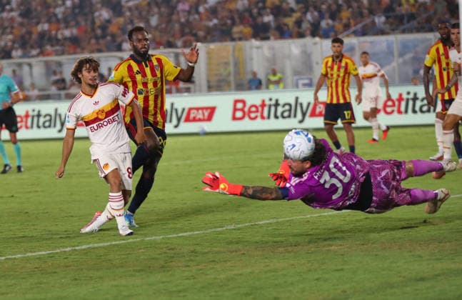 SOCCER - Serie A - US Lecce vs. AS Roma Photo by IPA ABACAPRESS.COM87981042 - August 31, 2026 Lecce vs. Roma (Serie A) Sports; Soccer; Matchday 2 In the photo: Mora scores (Photo by Gino Mancini) Lecce Italy  Copyright: xIPAxSport ABACAx