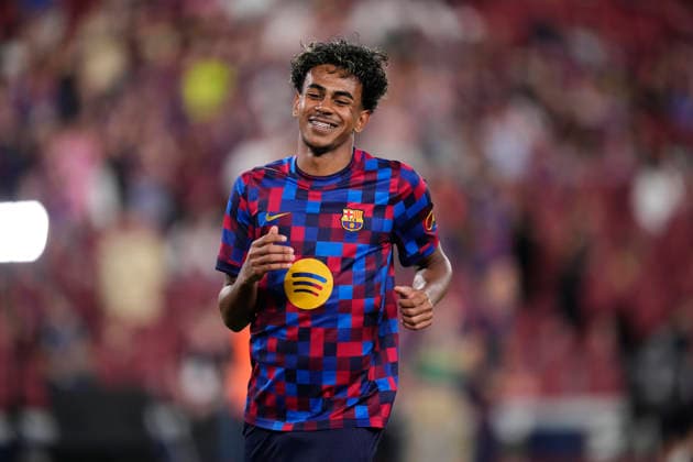 FC Barcelona, Barca v Rayo Vallecano de Madrid - LaLiga EA Sports 2026 27 Lamine Yamal right winger of Barcelona and Spain during the warm-up before the LaLiga EA Sports 2026 27 match between FC Barcelona and Rayo Vallecano de Madrid at Spotify Camp Nou on August 31, 2026 in Barcelona, Spain. Barcelona Spain  Copyright: xJosexBretonx originalFilename:bretonhernandez-fcbarcel260831_npV54.jpg