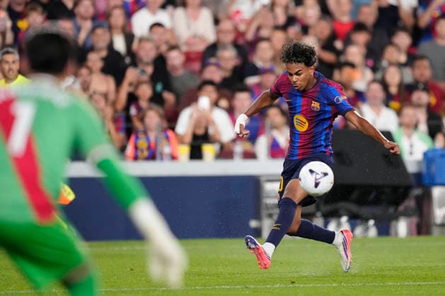 FC Barcelona, Barca v Rayo Vallecano de Madrid - LaLiga EA Sports 2026 27 Lamine Yamal right winger of Barcelona and Spain in action during the LaLiga EA Sports 2026 27 match between FC Barcelona and Rayo Vallecano de Madrid at Spotify Camp Nou on August 31, 2026 in Barcelona, Spain. Barcelona Spain  Copyright: xJosexBretonx originalFilename:bretonhernandez-fcbarcel260831_np64N.jpg