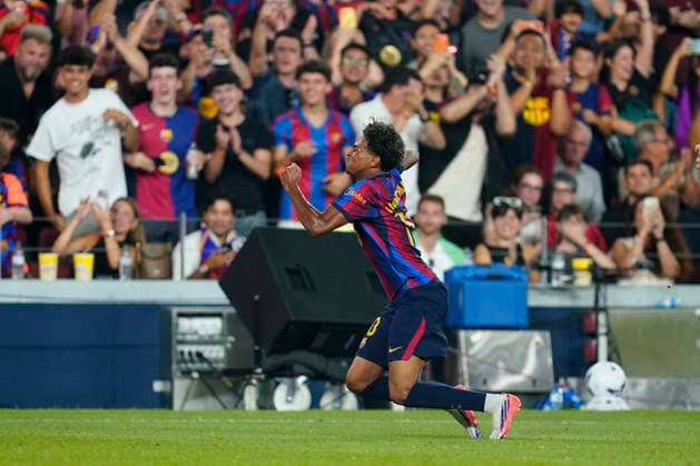 ESP: FC Barcelona, Barca - Rayo Vallecano. La Liga EA Sports. Matchday 3. Lamine Yamal of FC Barcelonacelebrates the 2-1 during the La Liga EA Sports match between FC Barcelona and Rayo Vallecano played at Spotify Camp Nou Stadium on 31 Aug 2026 in Barcelona, Spain. kpng Copyright: xSergioxRuizx xPRESSINPHOTOx PS_2627_BAR_RAY_026