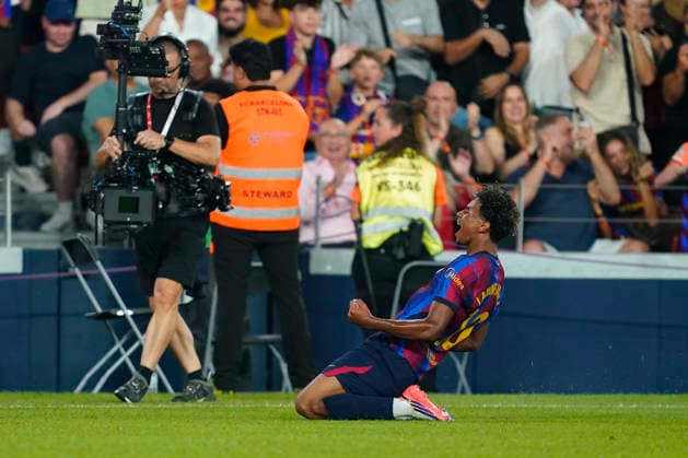 ESP: FC Barcelona, Barca - Rayo Vallecano. La Liga EA Sports. Matchday 3. Lamine Yamal of FC Barcelonacelebrates the 2-1 during the La Liga EA Sports match between FC Barcelona and Rayo Vallecano played at Spotify Camp Nou Stadium on 31 Aug 2026 in Barcelona, Spain. kpng Copyright: xSergioxRuizx xPRESSINPHOTOx PS_2627_BAR_RAY_027