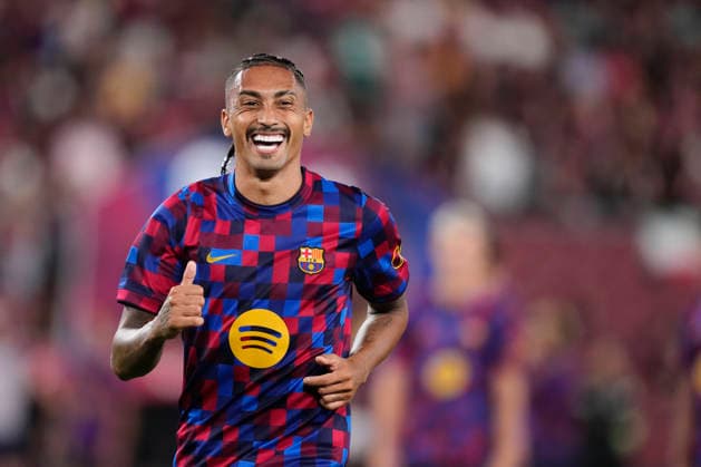 FC Barcelona, Barca v Rayo Vallecano de Madrid - LaLiga EA Sports 2026 27 Raphinha right winger of Barcelona and Brazil during the warm-up before the LaLiga EA Sports 2026 27 match between FC Barcelona and Rayo Vallecano de Madrid at Spotify Camp Nou on August 31, 2026 in Barcelona, Spain. Barcelona Spain  Copyright: xJosexBretonx originalFilename:bretonhernandez-fcbarcel260831_nplO0.jpg