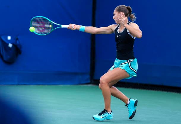 US Open tennis tournament - Day 2 Diane Parry of France in action against Viktorija Golubic of Switzerland during the Women s Singles round one of the US Open Tennis Championships at the USTA Billie Jean King National Tennis Center in Flushing Meadows, New York, USA, 31 August 2026. FLUSHING MEADOWS NEW YORK United States  Copyright: xCRISTOBALxHERRERA-ULASHKEVICHx