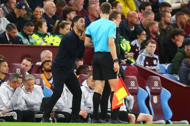 Arsenal manager Mikel Arteta complains to the fourth official after not being given a penalty Aston Villa v Arsenal, Premier League Football, Football, Villa Park, Birmingham, UK - 31 Aug 2026Birmingham Villa Park United Kingdom EDITORIAL USE ONLY No use with unauthorised audio, video, data, fixture lists, club league logos or live services. Online in-match use limited to 120 images, no video emulation. No use in betting, games or single club league player publications. Copyright: xPaulxCurrie Shutterstockx 17126356at