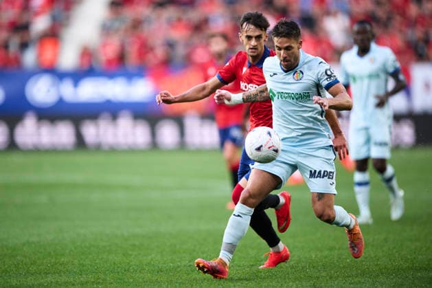 CA Osasuna v Getafe CF - LaLiga EA Sports 2026 27 Kiko Femenia of Getafe CF with the ball during the LaLiga EA Sports match between CA Osasuna and Getafe CF at Estadio El Sadar in Pamplona, Spain, on August 31, 2026. Pamplona Spain  Copyright: xCesarxOrtizxGonzalezx originalFilename:ortizgonzalez-caosasun260831_npzBB.jpg