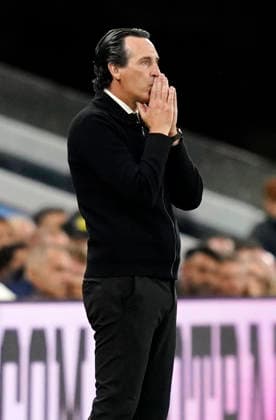 Birmingham, England, 31st August 2026. Despair for Unai Emery head coach of Aston Villa during the Aston Villa vs Arsenal Premier League match at Villa Park, Birmingham. Picture credit should read: Andrew Yates Sportimage EDITORIAL USE ONLY. No use with unauthorised audio, video, data, fixture lists, club league logos or live services. Online in-match use limited to 120 images, no video emulation. No use in betting, games or single club league player publications. SPI_046_AY_Villa_Arsenal SPI-4946-0046