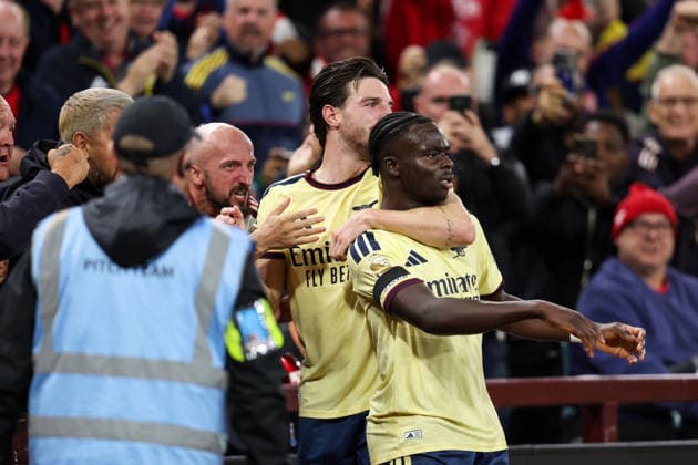 Aston Villa gegen Arsenal, 31. August 2026, Aston Premier League Fußball Aston Villa gegen Arsenal Bukayo Saka von Arsenal feiert das erste Tor gemeinsam mit Declan Rice von Arsenal Foto: Charlotte Wilson Offside Aston UK  Copyright: xCharlottexWilsonx xOffsidexOffside