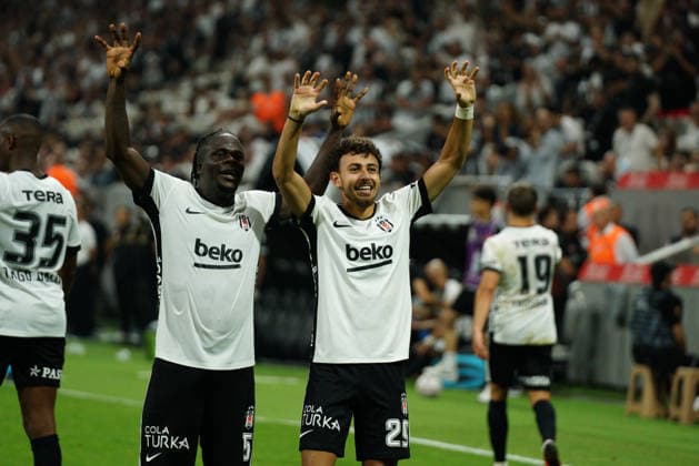 August 31, 2026, Besiktas, Istanbul, Turkey: Ilhan Fakili (C-R) of Besiktas celebrates after scoring his team s fifth goal during the Turkish Super League 2026 27 match between Besiktas vs Corum at Besiktas Park in Istanbul, Turkey, on August 31, 2026. Besiktas Turkey - ZUMAu194 20260831_zip_u194_029 Copyright: xTolgaxUluturkx