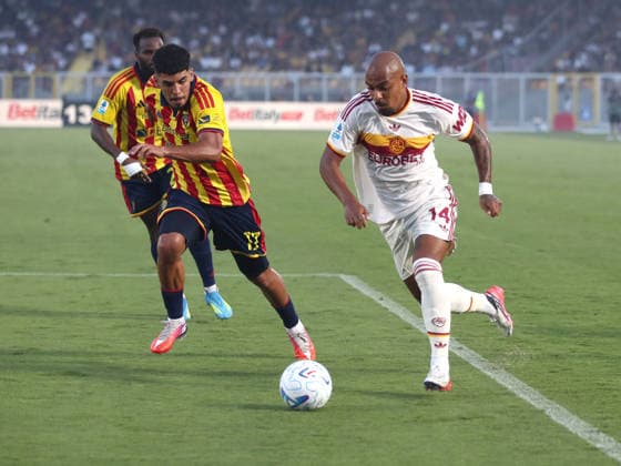 IPA87982769 - August 31, 2026 Lecce vs. Roma (Serie A) Sports; Soccer; Matchday 2& xD;In the photo: Malen& xD;(Photo by Gino Mancini)  Copyright: xGinoxMancini IPAxSportx xx 87982769