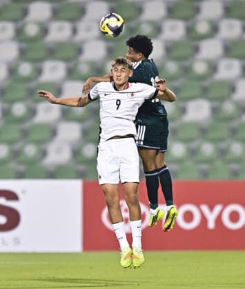 Saudi Arabia V Hong Kong, China - AFC U20 Asian Cup China 2027 Qualifiers Saleh Ali Barnawi (R) of Saudi Arabia and Baker Joshua Lee of Hong Kong, China compete during the AFC U20 Asian Cup China 2027 Qualifiers match between Saudi Arabia V Hong Kong, China at Hamad Bin Khalifa Stadium in Doha, Qatar, on August 31, 2026. DOHA Qatar Copyright: xNOUSHADx