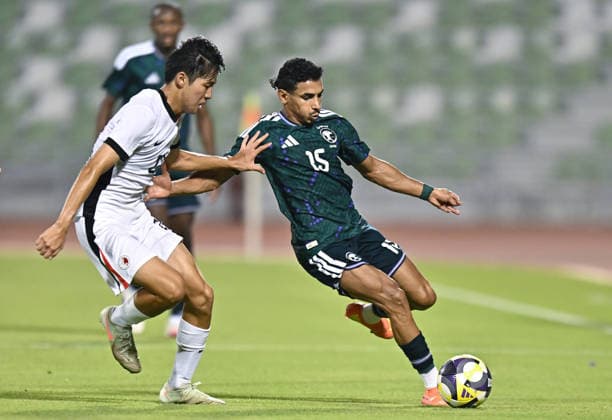 Saudi Arabia V Hong Kong, China - AFC U20 Asian Cup China 2027 Qualifiers Abdulrazaq Sawlan A Awaji (R) of Saudi Arabia and Jim Ho Chun of Hong Kong, China compete during the AFC U20 Asian Cup China 2027 Qualifiers match between Saudi Arabia V Hong Kong, China at Hamad Bin Khalifa Stadium in Doha, Qatar, on August 31, 2026. DOHA Qatar Copyright: xNOUSHADx