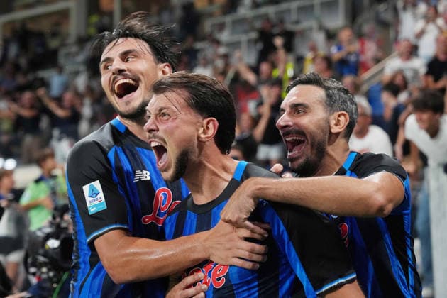 Atalanta s Lazar Samardzic celebrates after scoring 1-0 during the Serie A soccer match between Atalanta and Bologna the New Balance Arena in Bergamo, north Italy - Monday , August 31 , 2026. - Soccer  Copyright: xSpada LaPressex